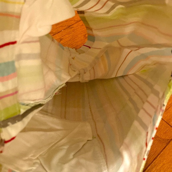 NWOT Express Color strip shorts with front tie and 2 side pockets - Picture 5 of 6